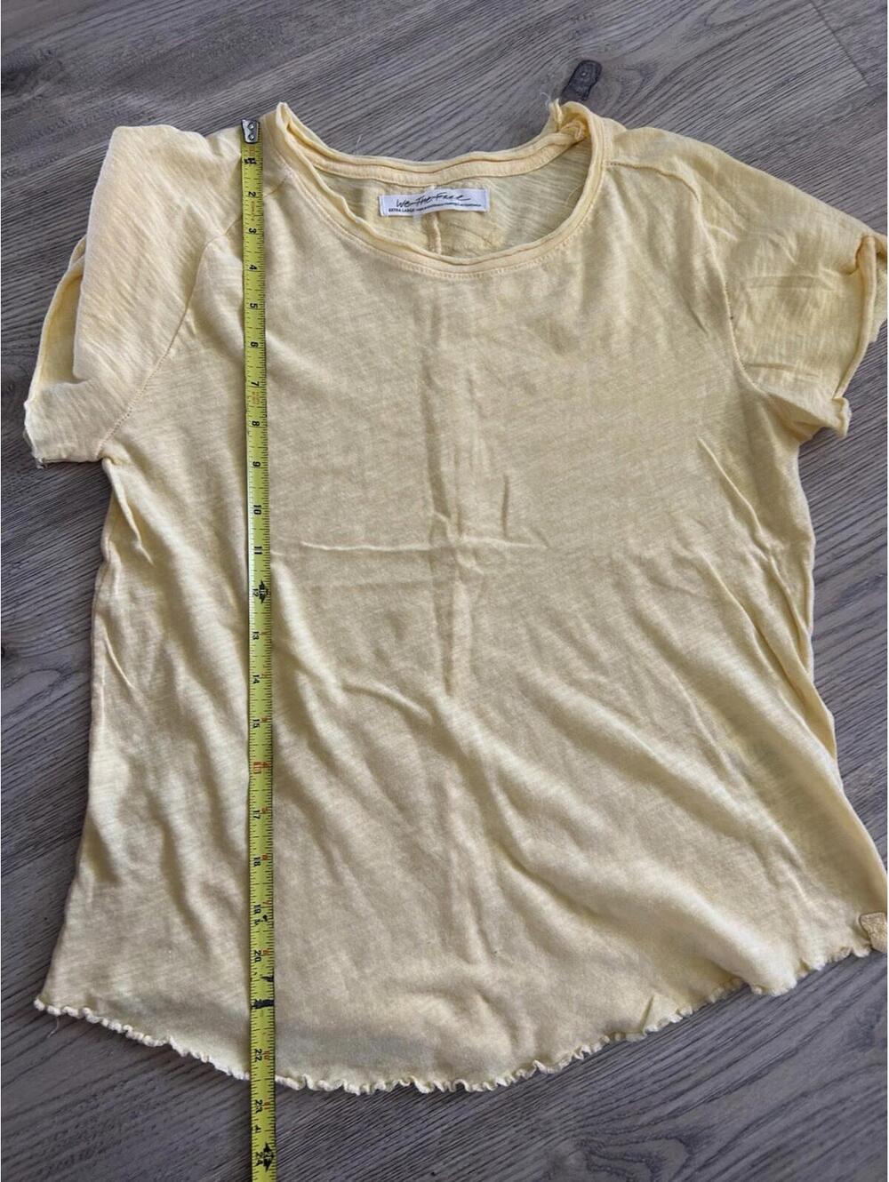 Free People We The Free Be My Baby Tee in Yellow Butter Size XLarge NWOT - Picture 3 of 6
